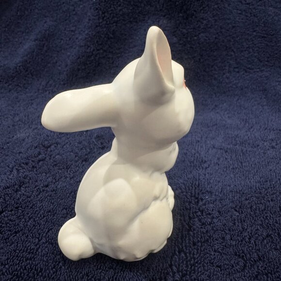 Vintage Goebel 1984 Annual Easter 5" Tall Figurine – With Original Box - Picture 3 of 6